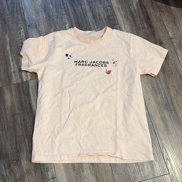 Marc Jacobs Fragrance Tee - Picture 1 of 6